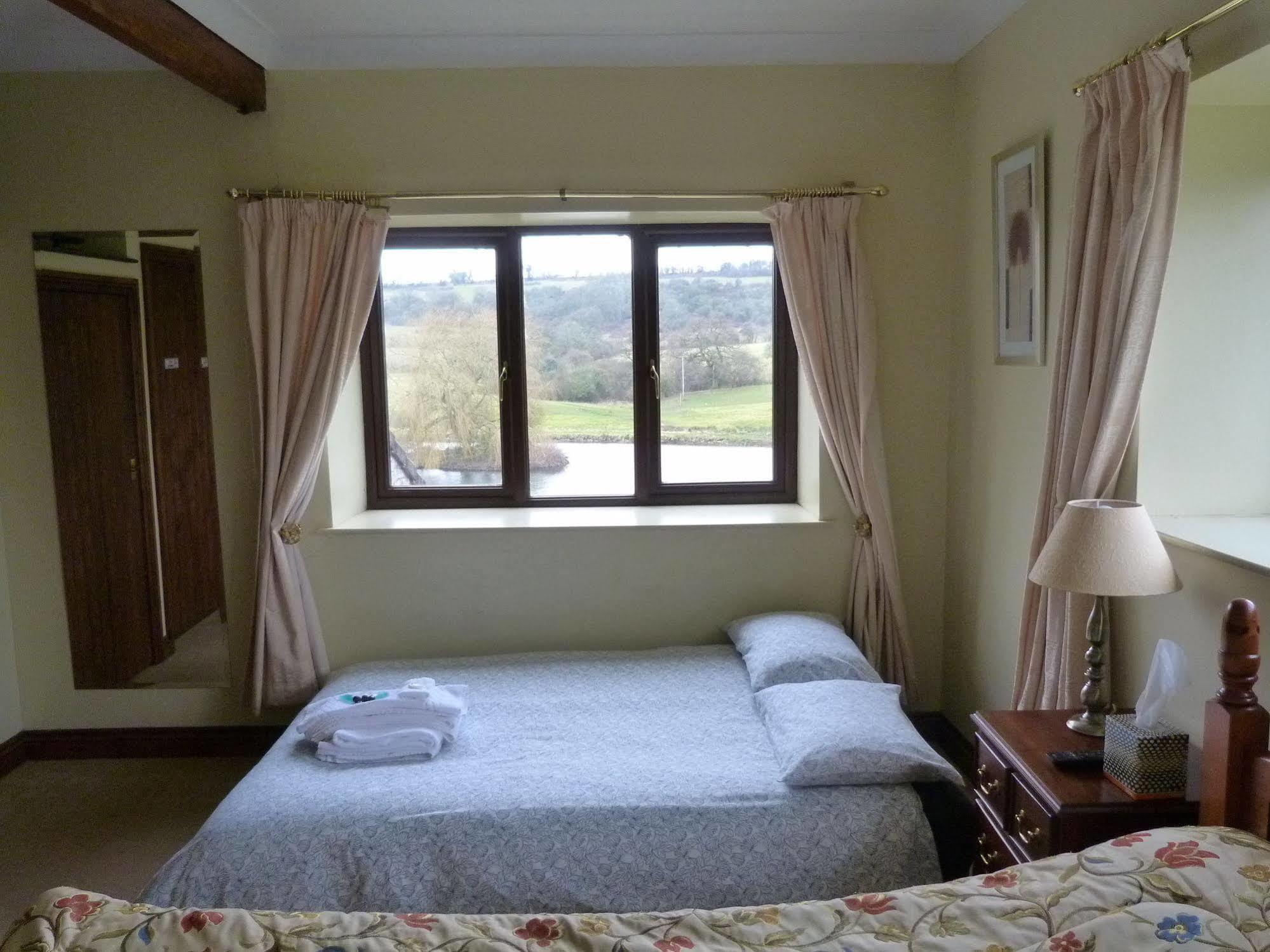 Cameley Lodge - Self Catering Temple Cloud Luaran gambar